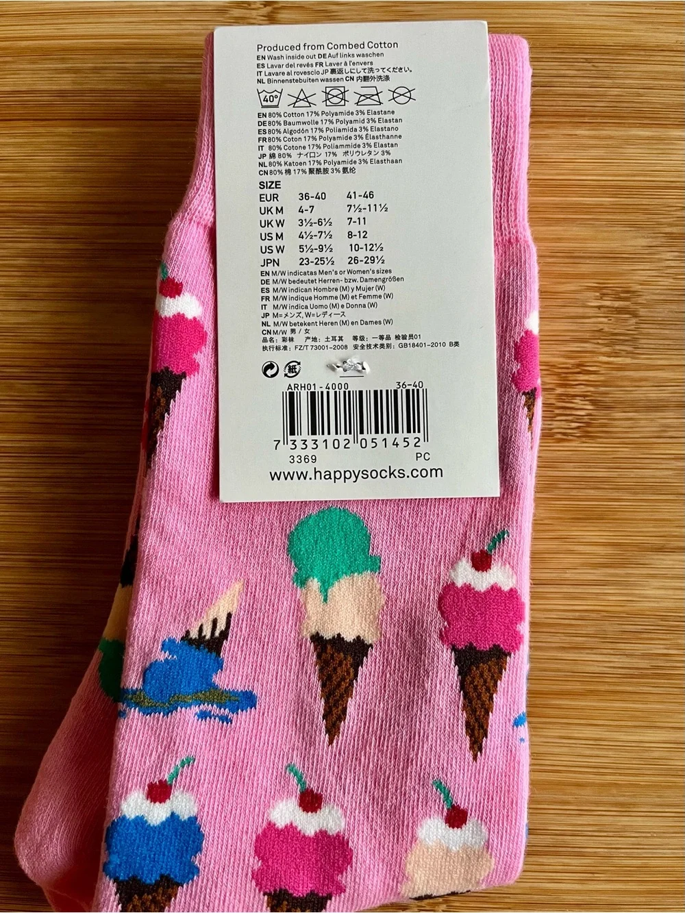 1 Pair Of Happy Socks Pink Ice Cream Unisex crew socks